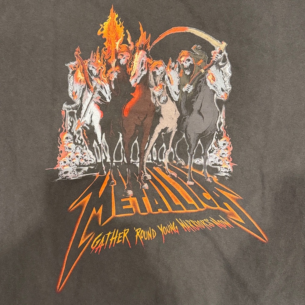 Metallica Four Horsemen Gather ‘Round Young Warriors Now Tee Men’s Size Medium - Picture 2 of 3